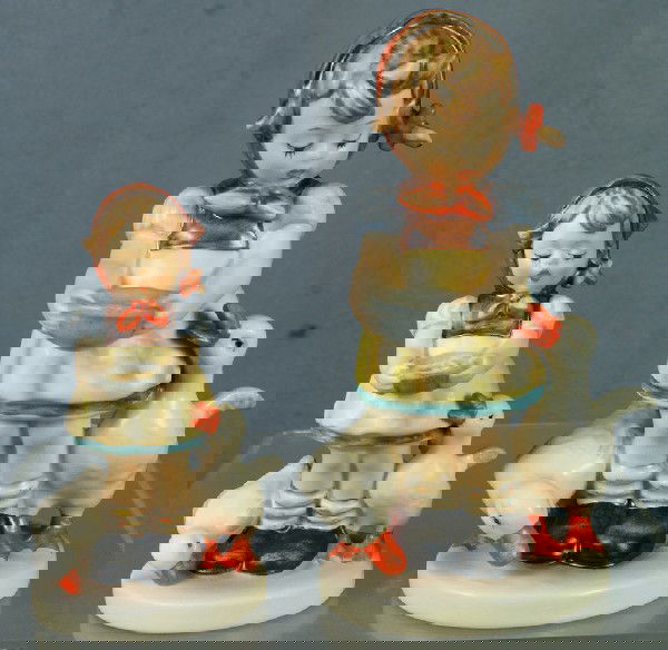 2 Hummel figurines: Be Patient - 197/I, 1948, 6 1/2: 2 Hummel figurines: Be Patient - 197/I, 1948, 6 1/2" tall; Be Patient - 197 2/0, 1948, 4 1/2" tall, modern marks, no damage,no boxes, 4 digit security number etched on base