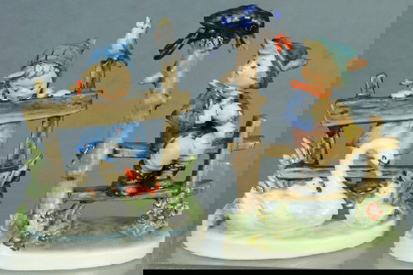 2 Hummel figurines: Feathered Friends - 344, 1956,: 2 Hummel figurines: Feathered Friends - 344, 1956, 5" tall; Mischief Maker - 342, 1960, 5" tall, modern marks, no damage, no boxes, 4 digit security number etched on base