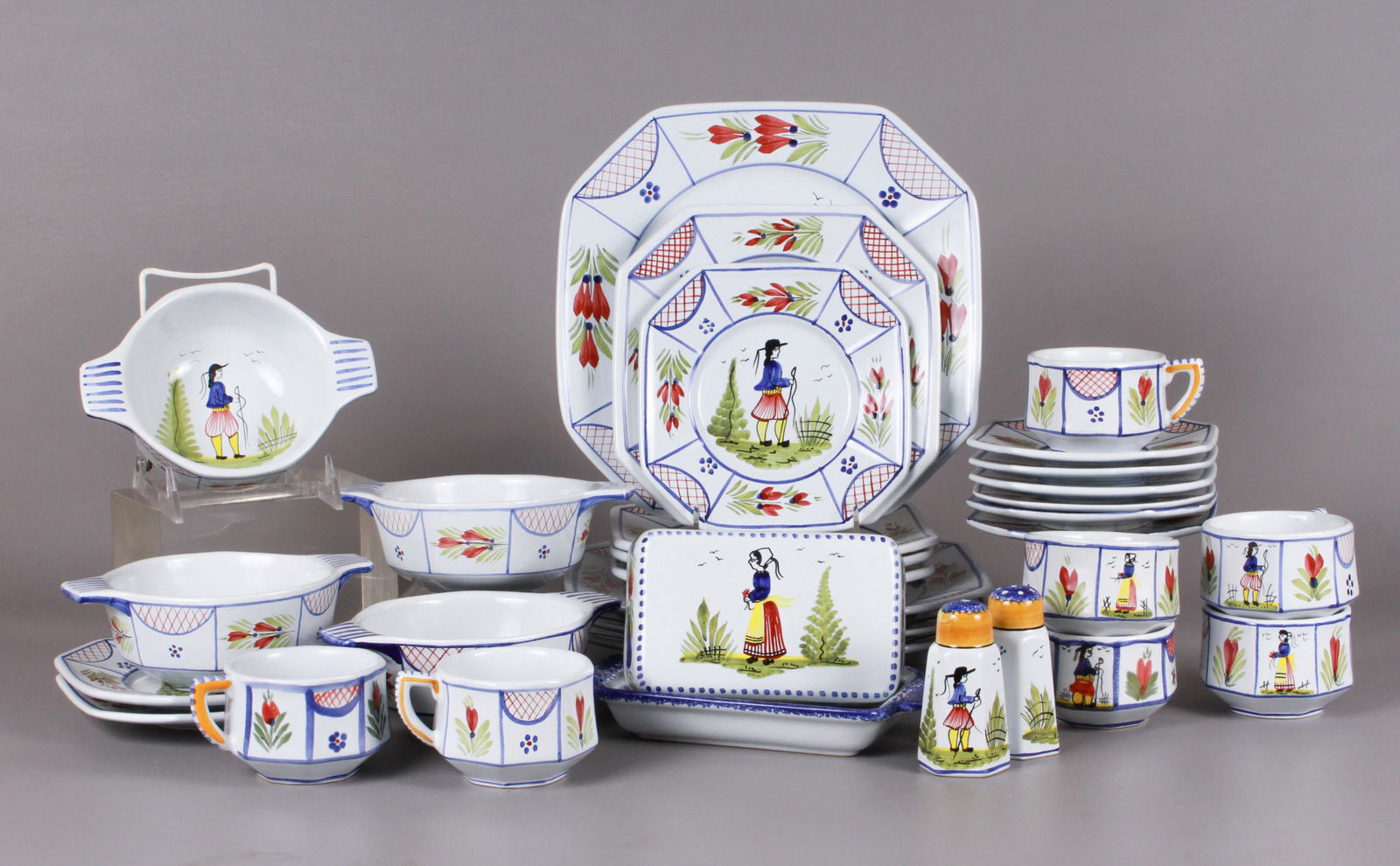 (31) Pcs Quimper Mistral Blue Dinnerware (1 of 5)