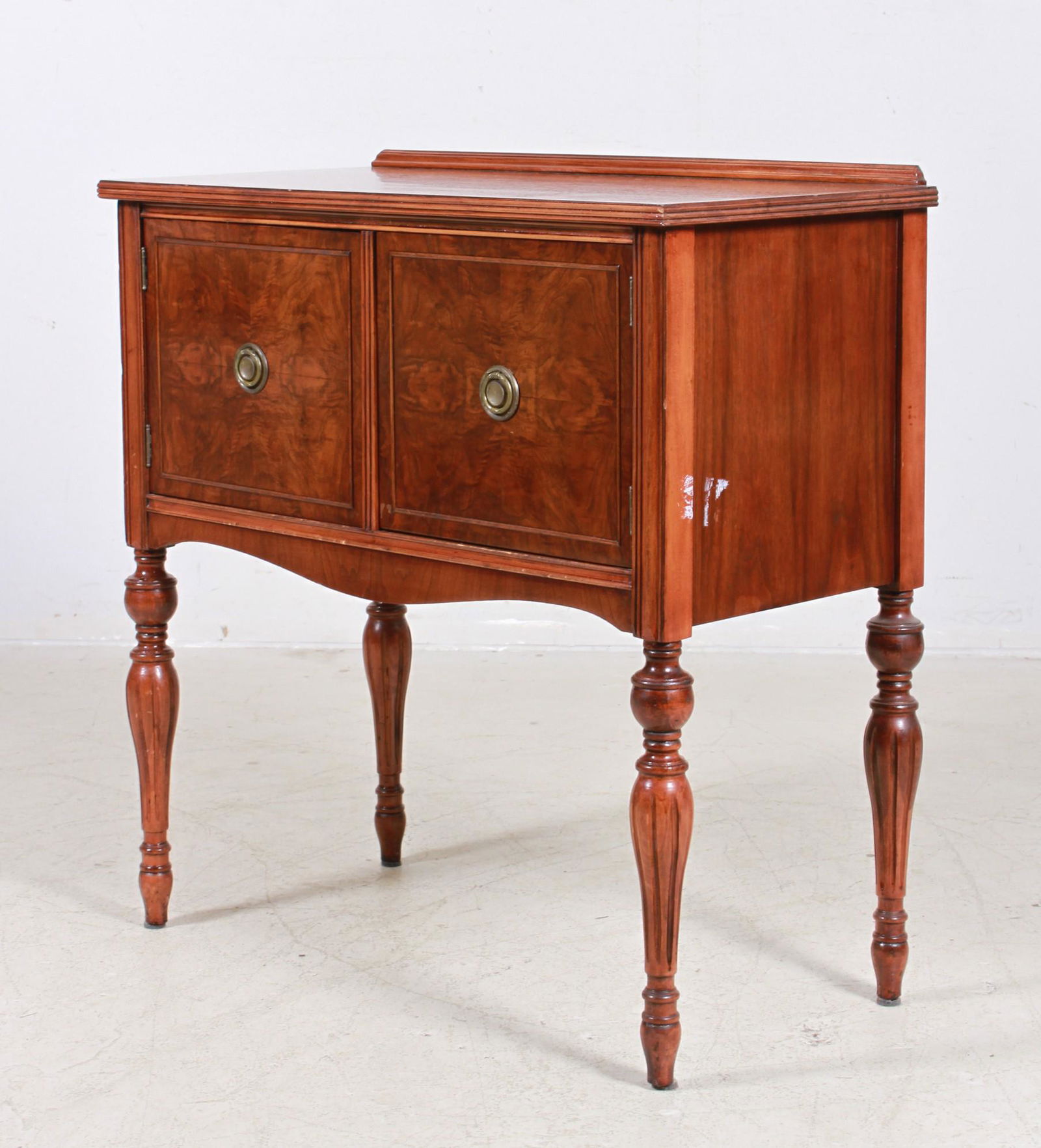 Sheraton mahogany server (1 of 4)