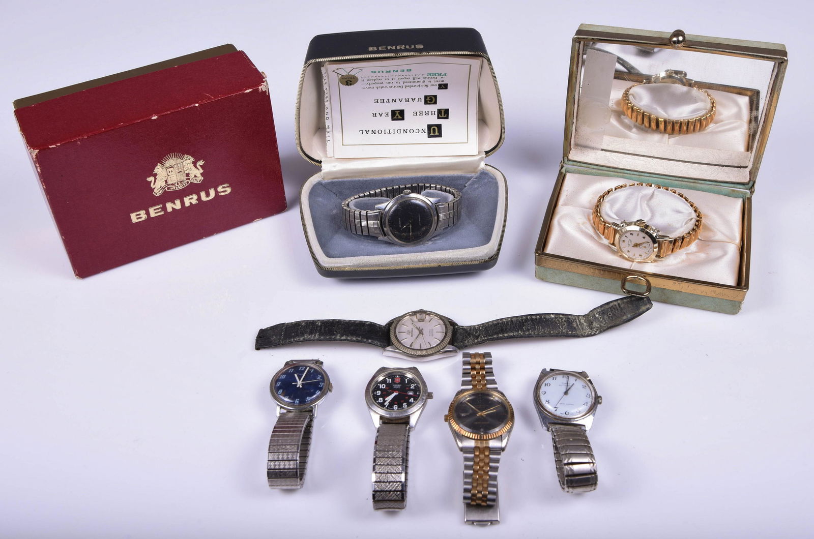 (8) Vintage and Retro Watches (1 of 10)