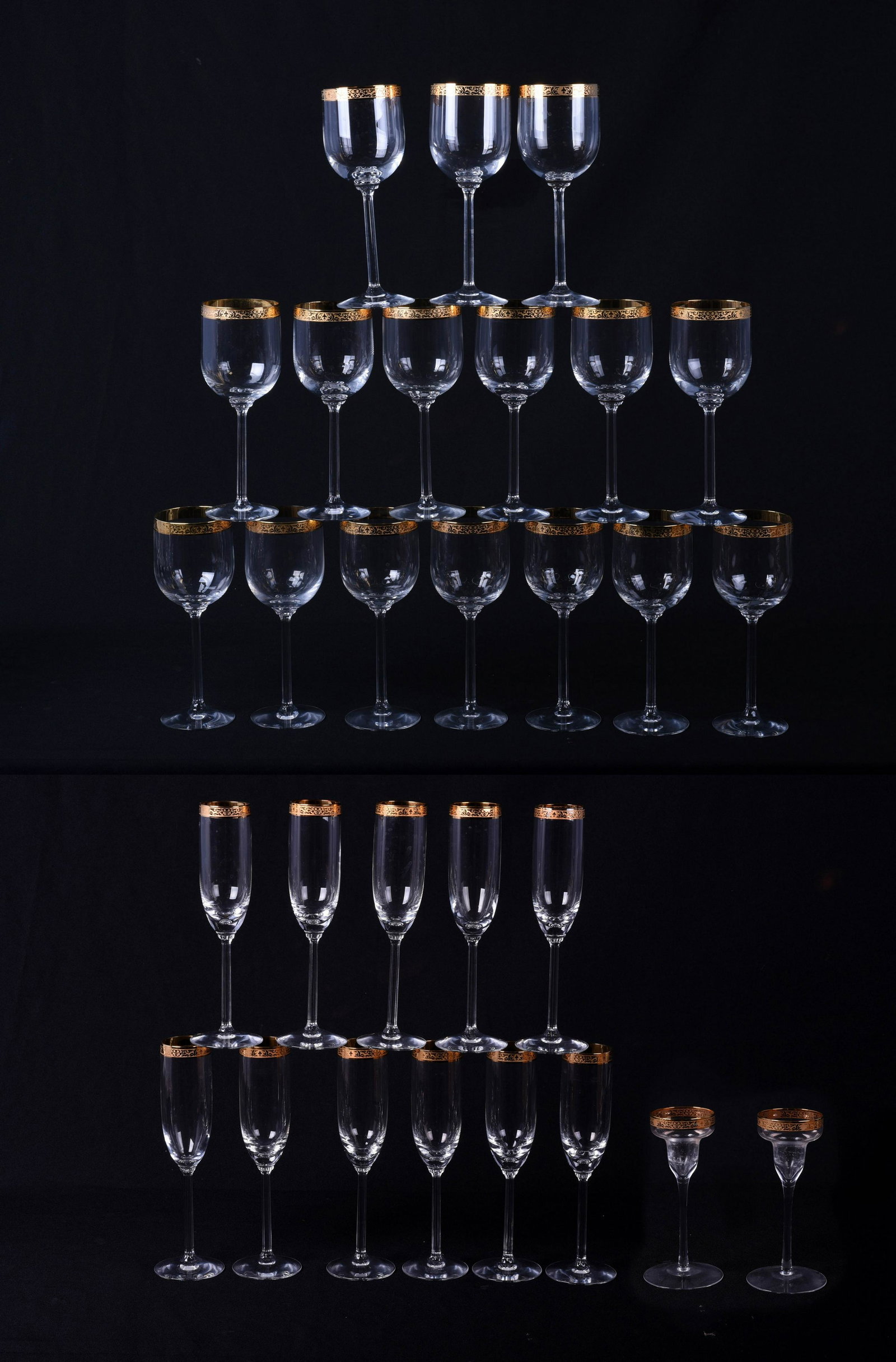 (29) Pcs Lenox Crystal Autumn Stemware: (29) Pcs Lenox crystal stemware, Autumn wide band pattern, c/o (16) 8-3/8" wine glasses, (11) 8-3/4" champagne flutes, (2) candle holders