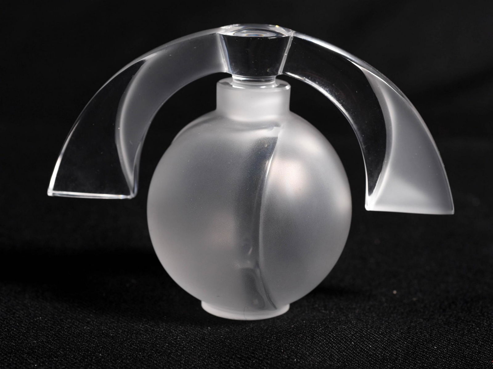 Lalique Society of America Eclipse Perfume 1994 (1 of 3)