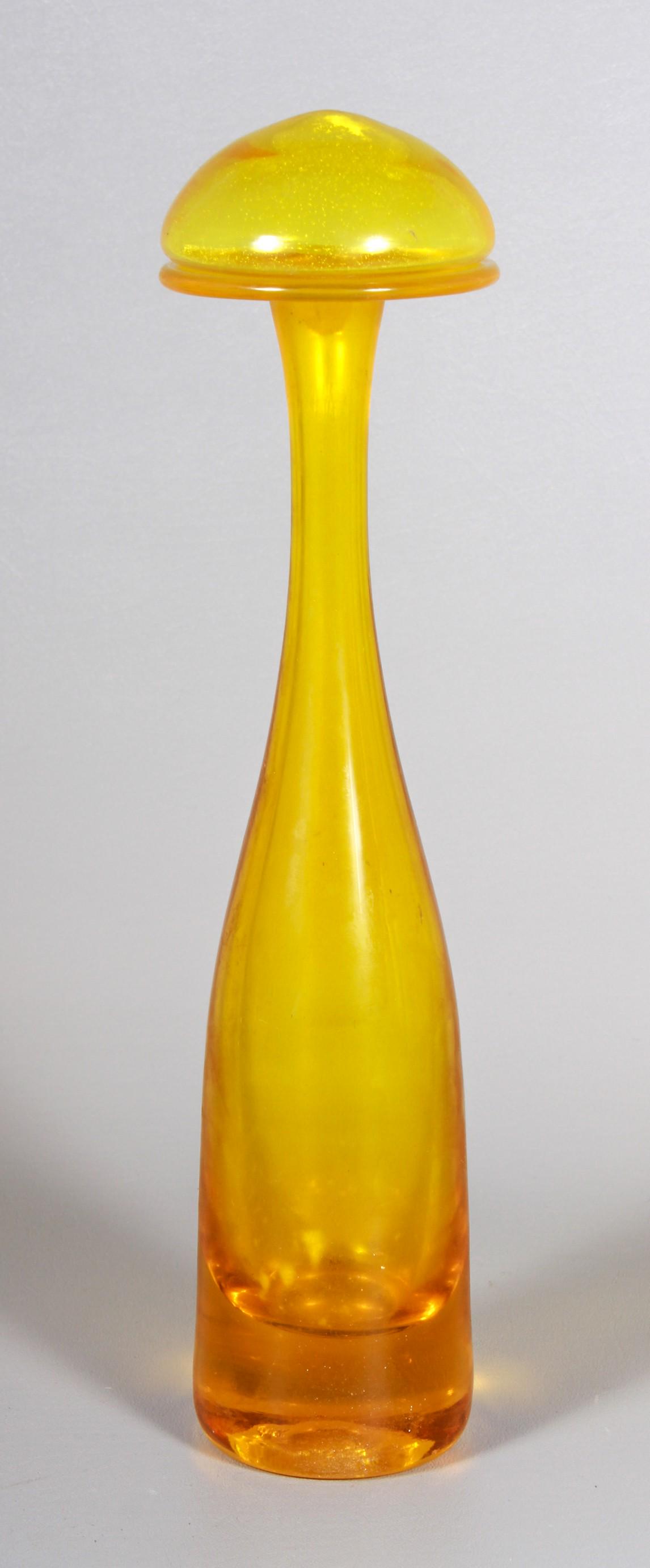 Greenwich Flint Craft Art Glass Mushroom Decanter: Tom Connally Greenwich Flint Craft hand blown art glass mushroom decanter with stopper, mid 20th C, 14-1/4" h, Some residue inside stopper in creation, no other issues
