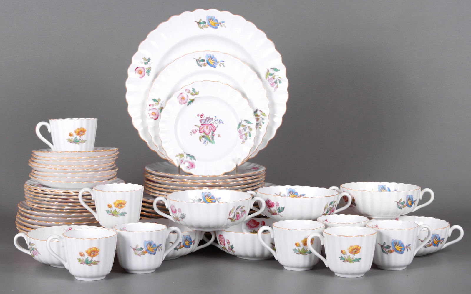 (55) Pcs Copeland Spode Iris Dinnerware (1 of 5)