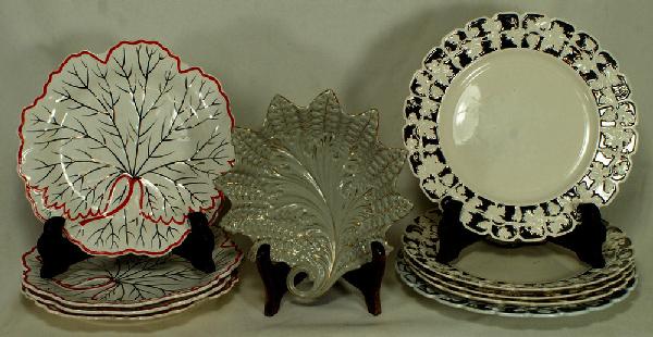 Assorted lot of English and German ceramics, to in: Assorted lot of English and German ceramics, to include 4 Villeroy & Boch Mettlach plates, a single plate marked "Villeroy & Boch" with chip to bottom rim, a Mettlach leaf dish, and 4 impressed Wedgwo