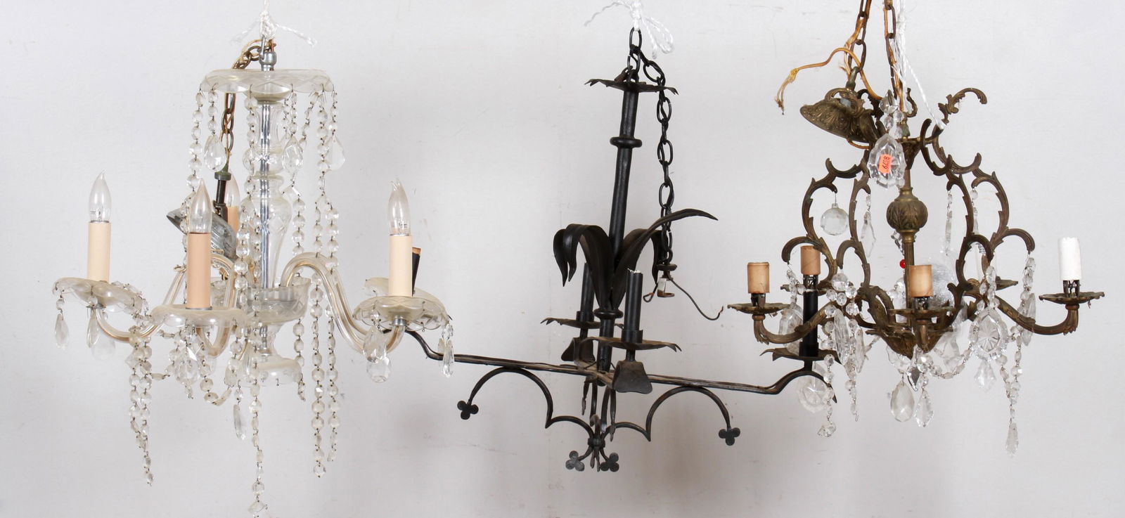 (2) hanging chandeliers, black tole hanging light (1 of 4)