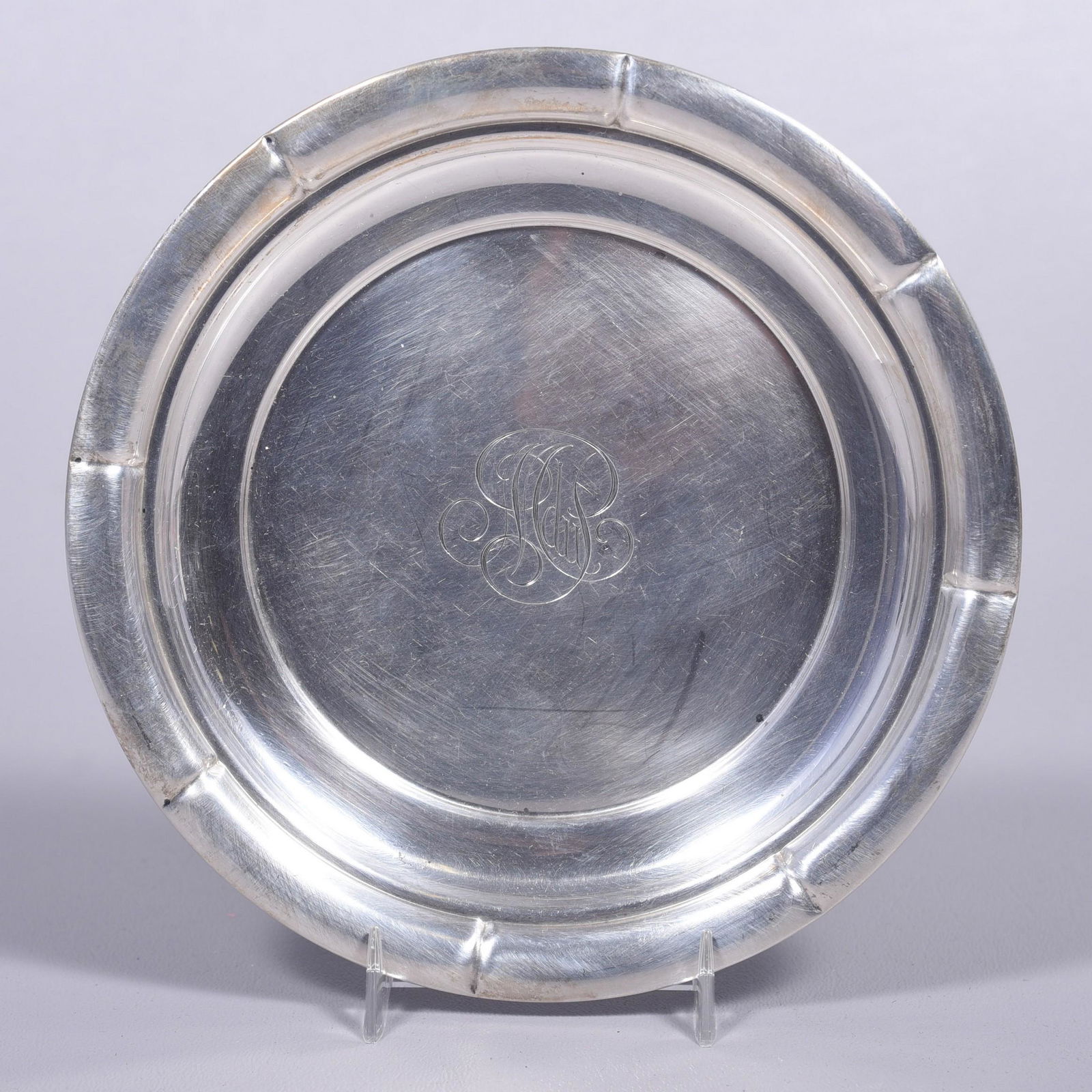 Round sterling silver tray (1 of 3)