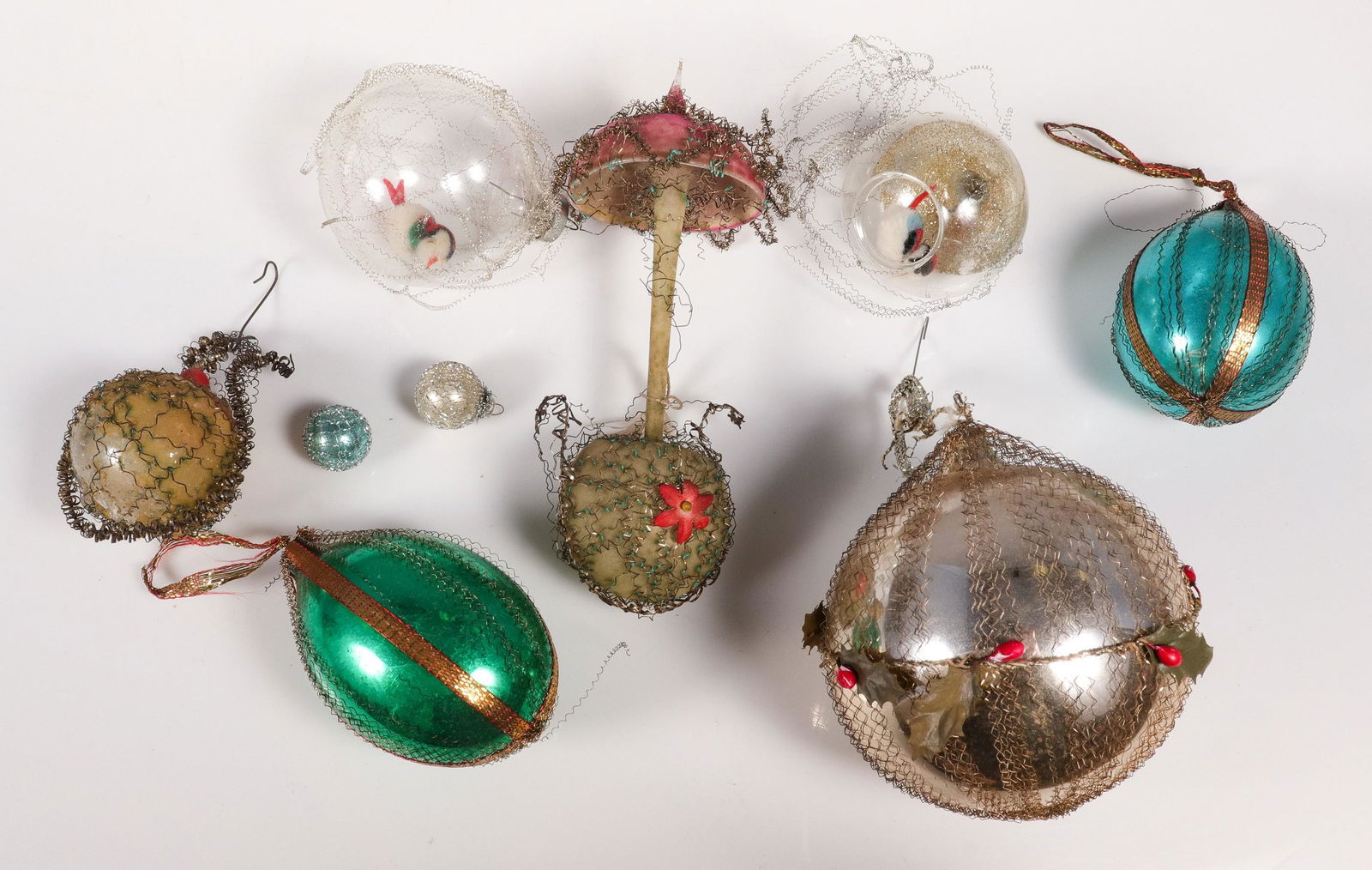 (9) Vintage Wire Wrapped Christmas Ornaments (1 of 4)