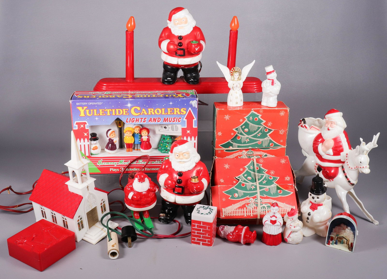 (15+) Vintage Hard Plastic Christmas Decorations (1 of 4)