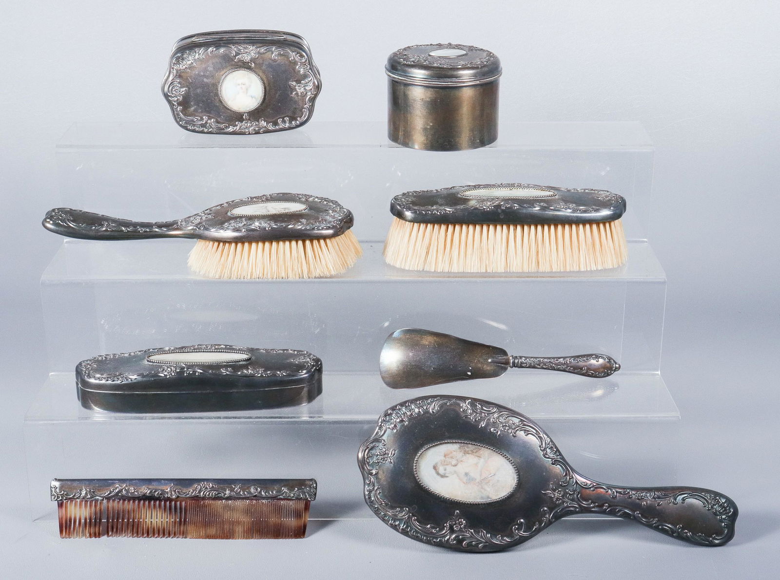 (8) Pc Sterling Portrait Mounted Dresser Set (1 of 7)