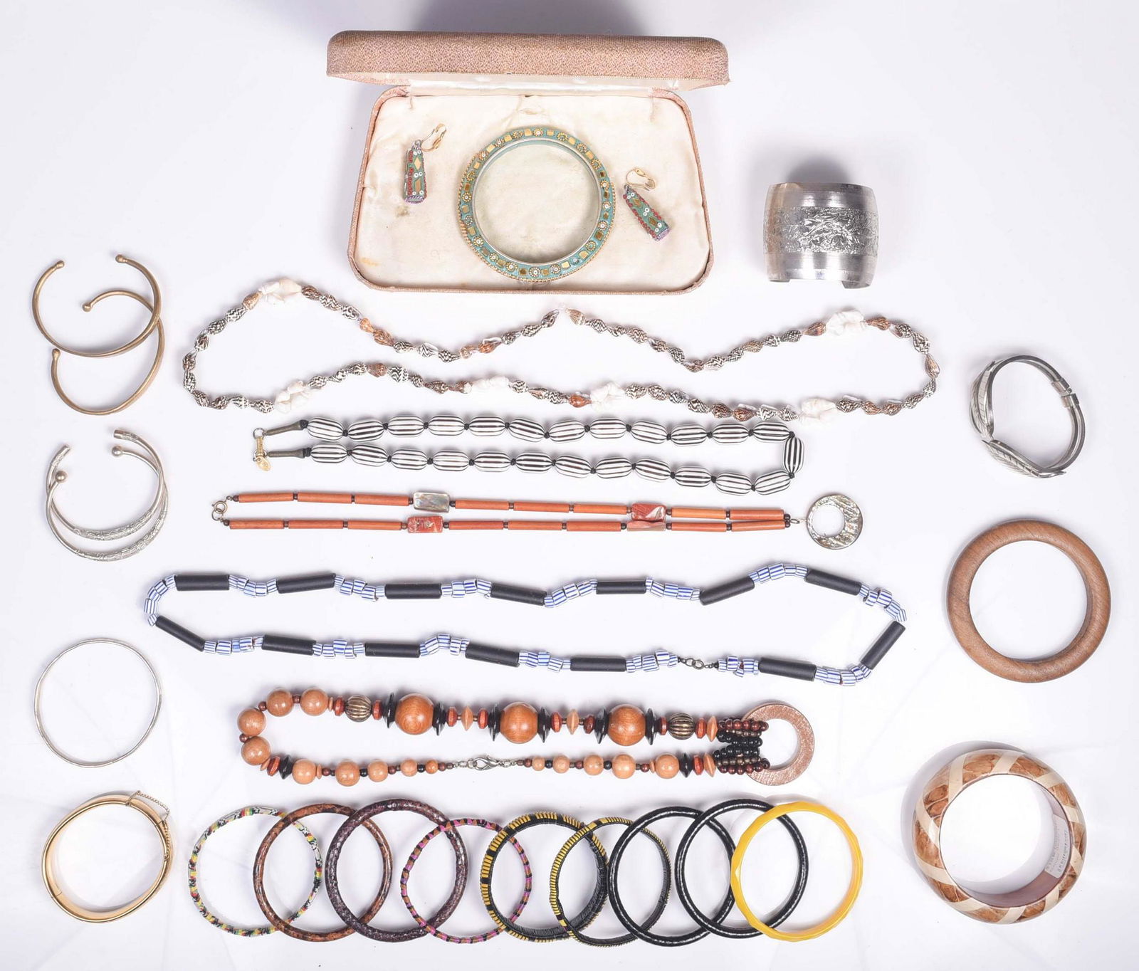 Vintage Fashion Jewelry (1 of 10)