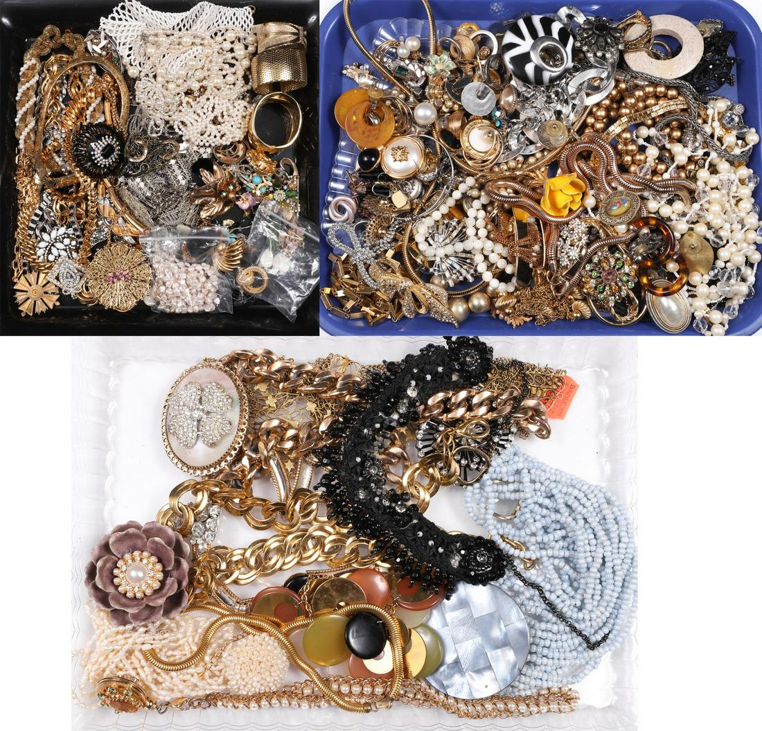 Large Lot of Costume Jewelry (1 of 4)