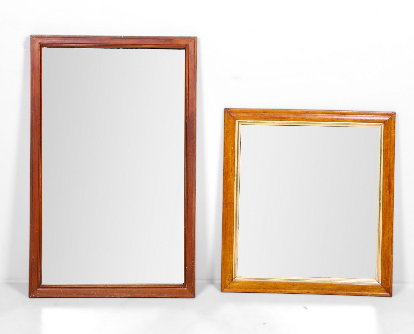 (2) Hanging wall mirrors (1 of 1)