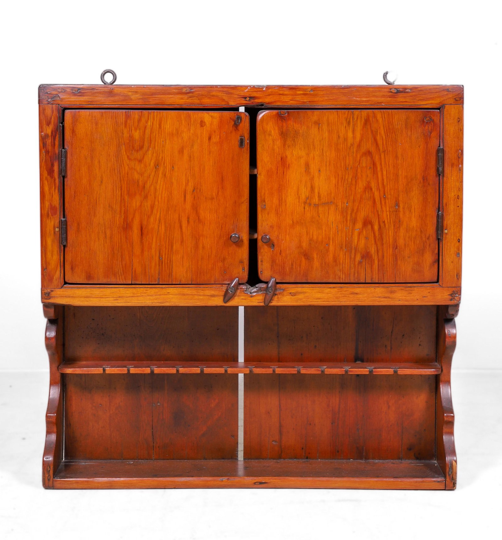 Pine hanging wall cabinet (1 of 3)