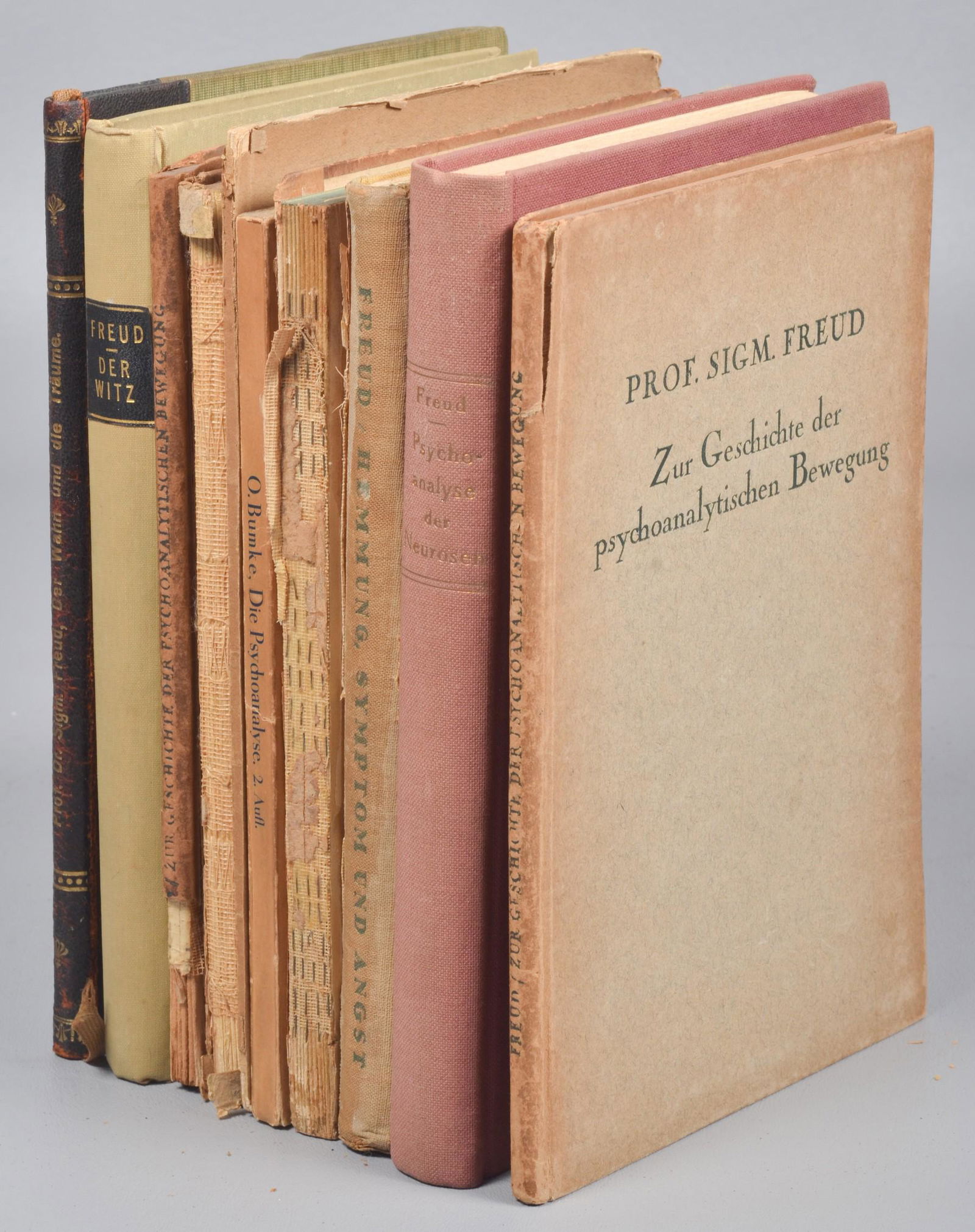 (10) books by or about the work of Sigmund Freud (1 of 10)