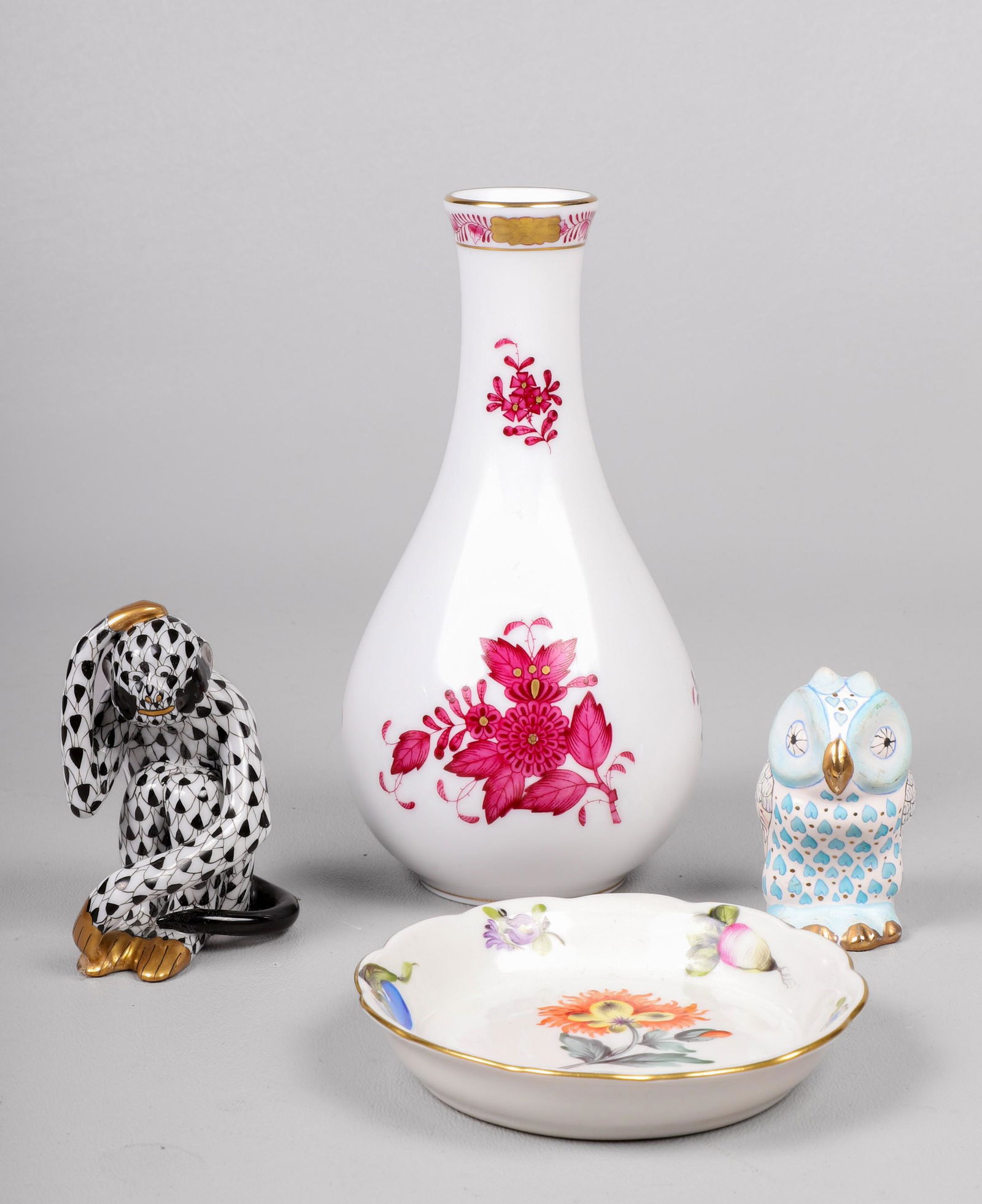 (4) Pcs Hungarian Porcelain (1 of 2)