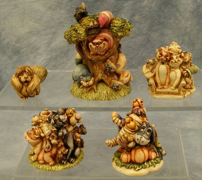 The art of Disney Harmony Kingdom boxes, Disney mu: The art of Disney Harmony Kingdom boxes, Disney multi-cats, Peg, Lady and the Tramp, Aristocrats, 8 Boo to You Pooh, all with original boxes