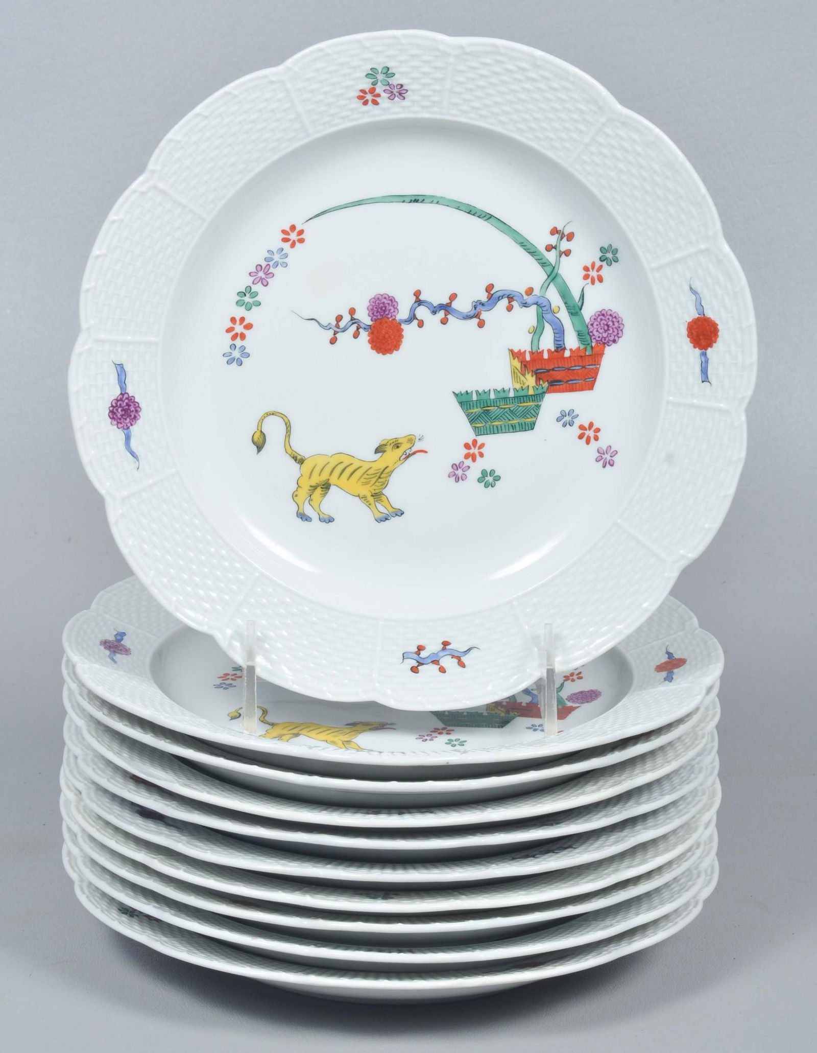 (10) Meissen 'Yellow Tiger' Luncheon Plates (1 of 2)