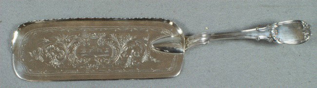 R&W Wilson coin silver fish server, 12 3/4" long, 6: R&W Wilson coin silver fish server, 12 3/4" long, 6.27 TO