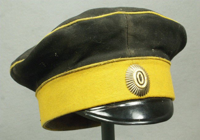 Imperial Russian Cossack officer hat cap silver g: Imperial Russian Cossack officer hat cap silver gold badge, multi stamped inside, visor fine, large size
