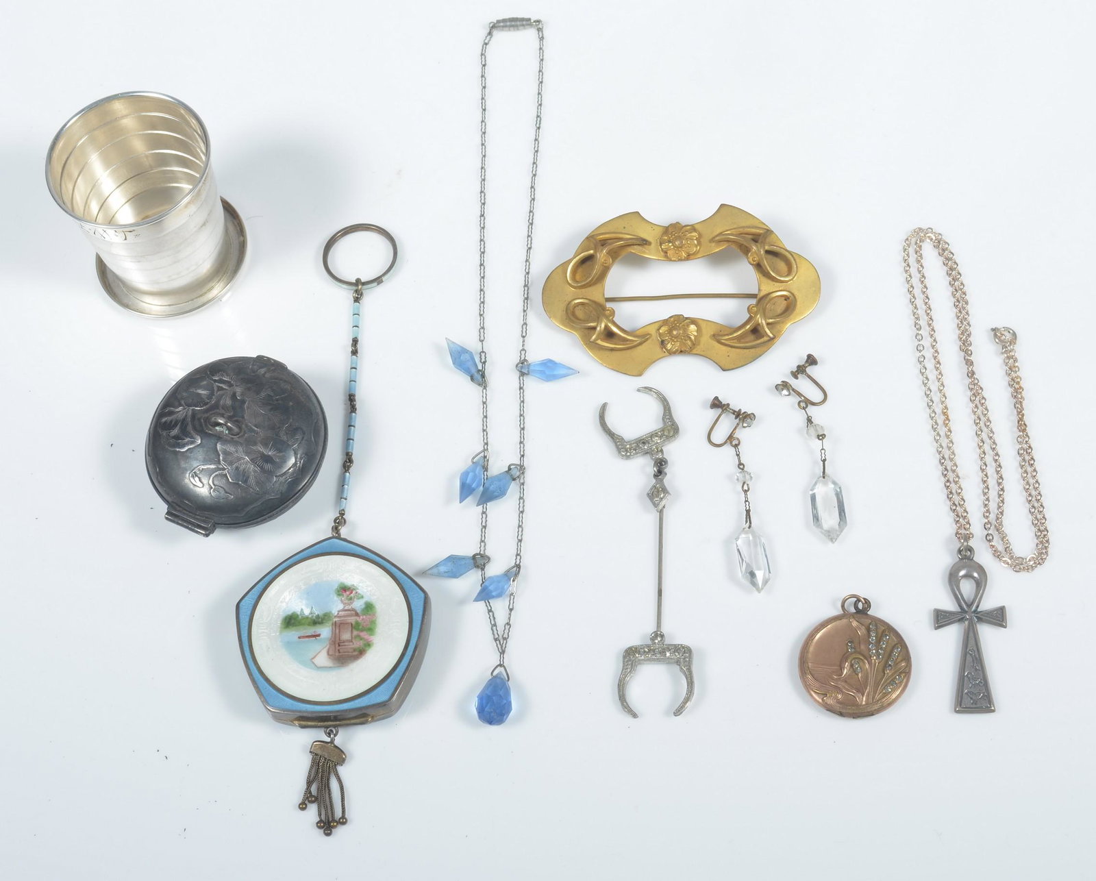 Antique Jewelry and Trinkets (1 of 6)
