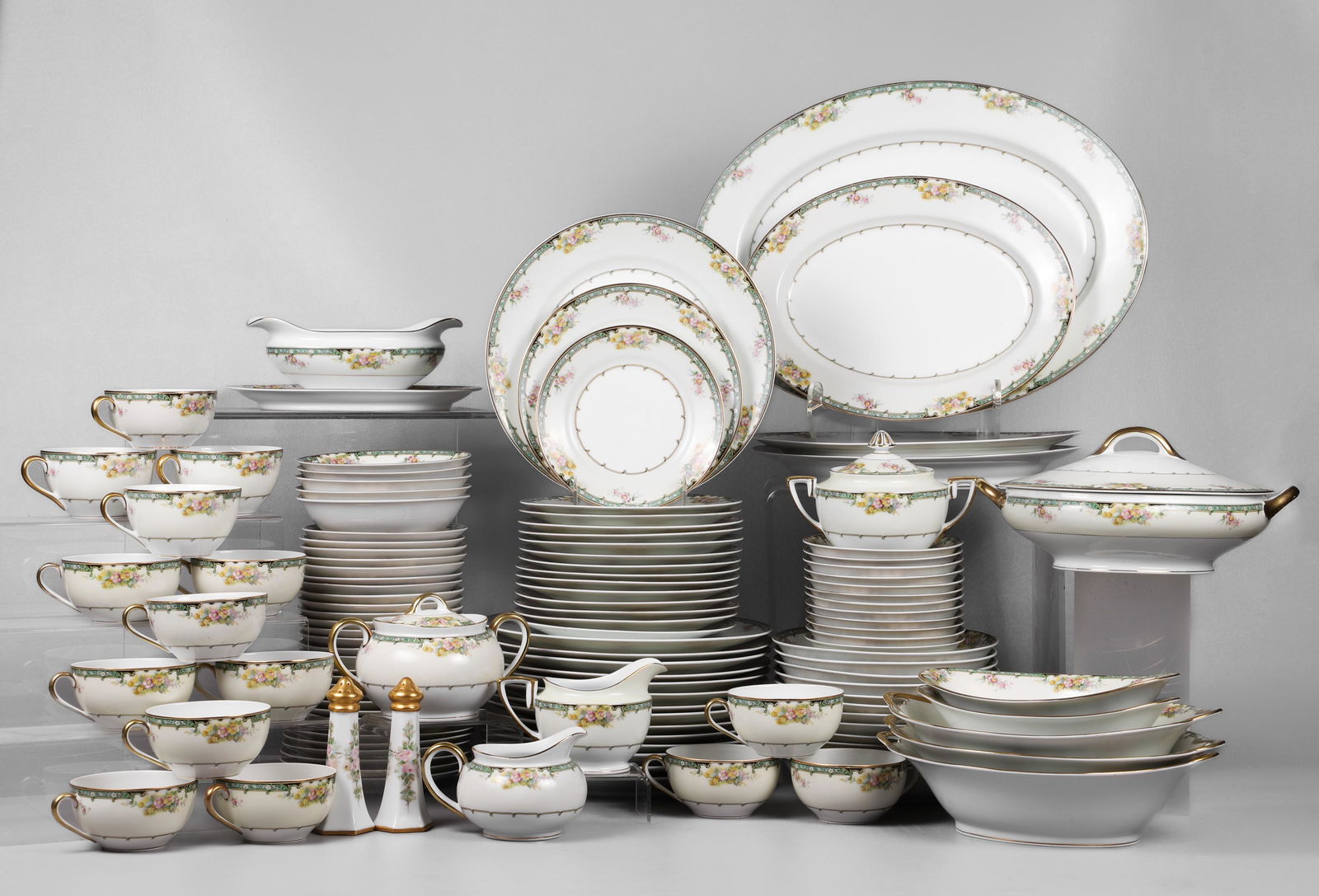 (119+2) Pcs Noritake Estelle Dinnerware (1 of 5)