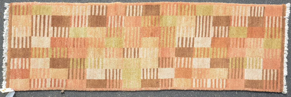 2'10" X 9'1" Nepalese Weave Modern Runner: 2'10" X 9'1" Nepalese Weave Modern Runner, circa 1970 wear, please see photos for any specific condition concerns.