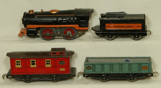 Winner Lines engine, tender, 2 cars: Winner Lines engine, tender, 2 cars