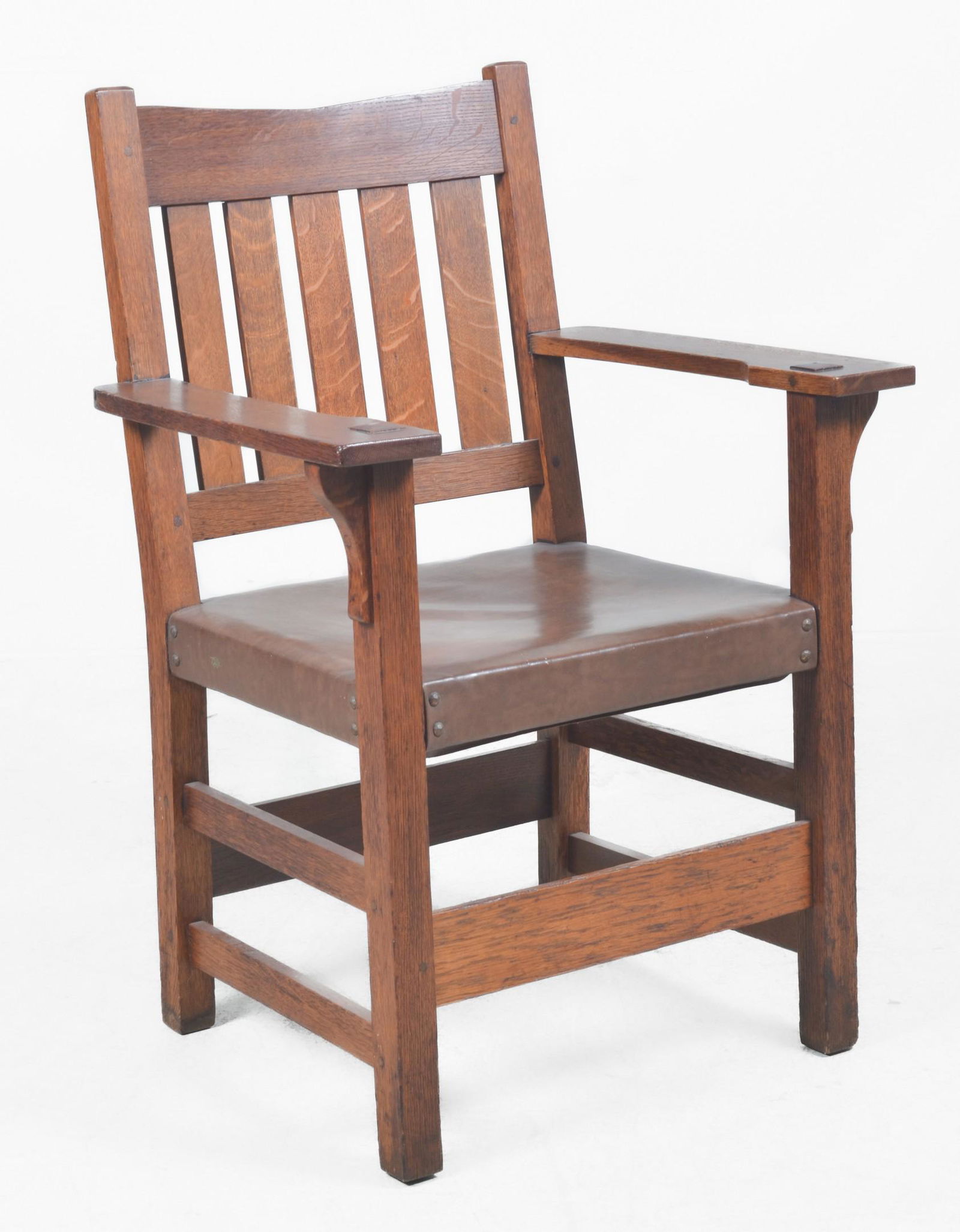 Gustav Stickley Arts and Crafts oak carved chair (1 of 9)