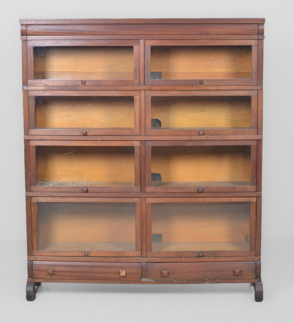 Globe Wernicke Co Sectional stacking bookcase (1 of 5)