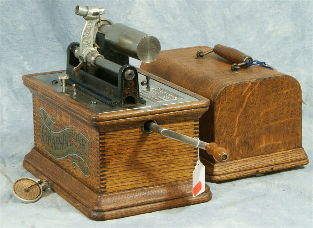 Colombia AT 2 minute cylinder phonograph, SN 30058: Colombia AT 2 minute cylinder phonograph, SN 300584, works