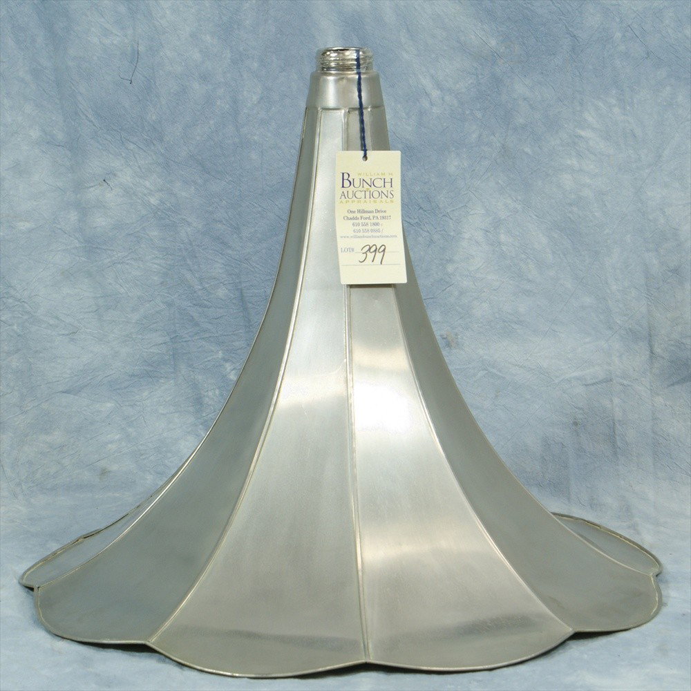 Nickel horn for Colombia, vg condition: Nickel horn for Colombia, vg condition