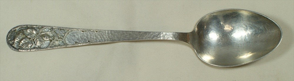 Marshall Field & Co hammered sterling silver table : Marshall Field & Co hammered sterling silver table spoon with ivy vine handle, stamped 4306, 10 3/8" long, 3.25 TO