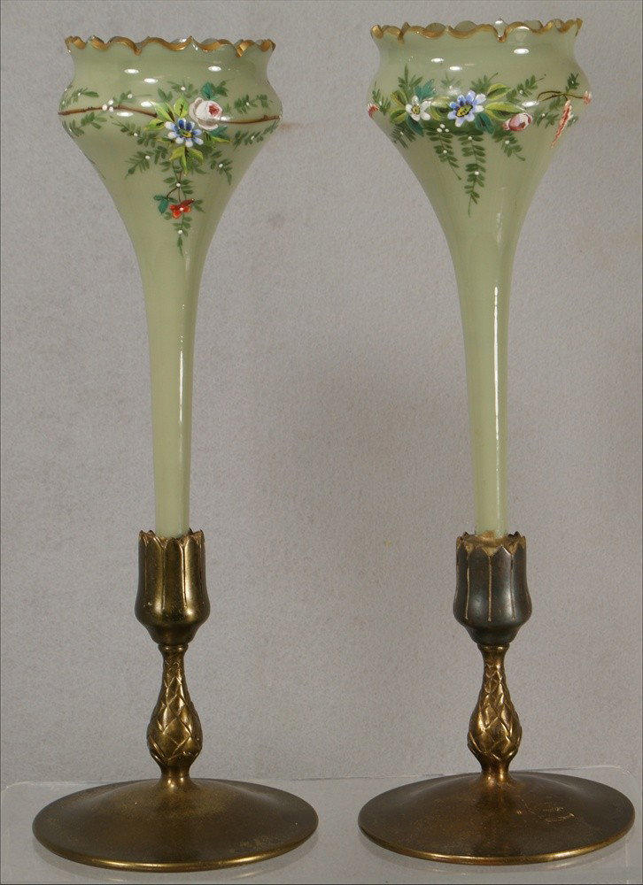 Pr Tiffany Studios bronze artichoke pattern vase b: Pr Tiffany Studios bronze artichoke pattern vase bases with Bristol glass inserts, marked "Tiffany Studios, New York/1043" , 14 1/4" high