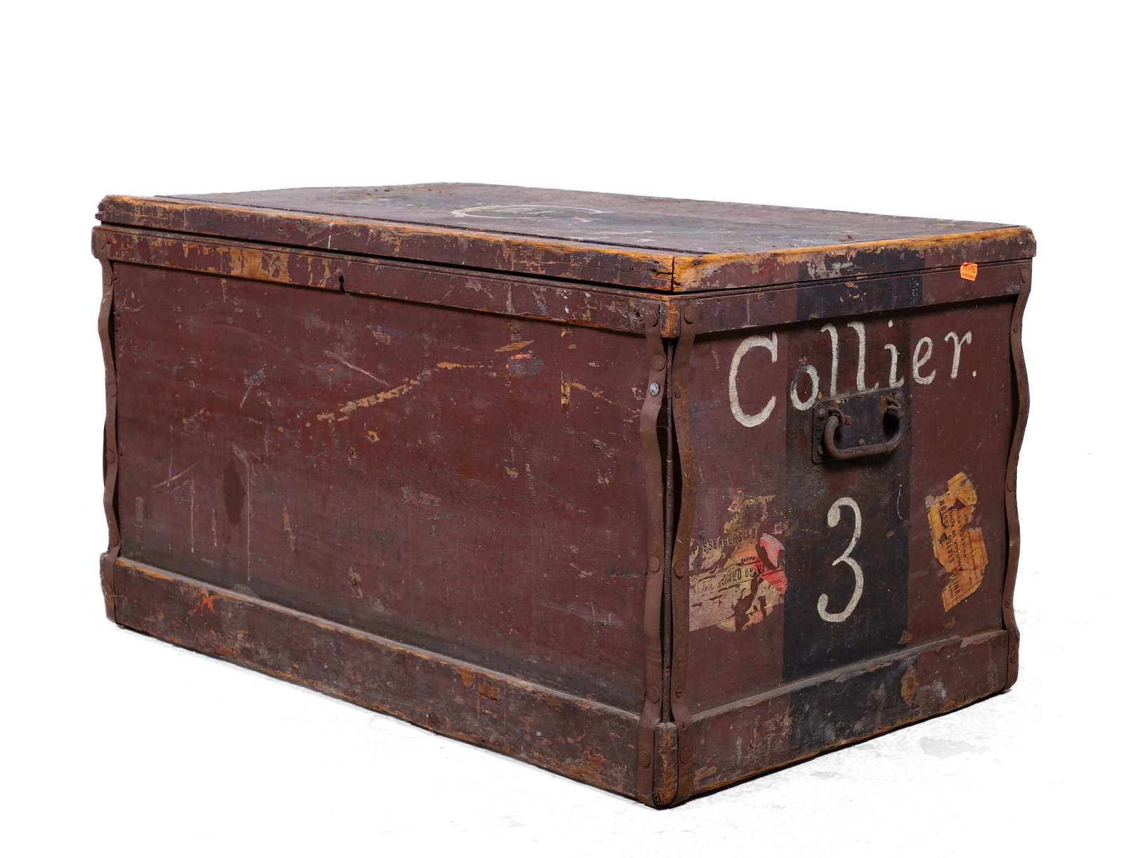 Paint decorated trunk (1 of 4)