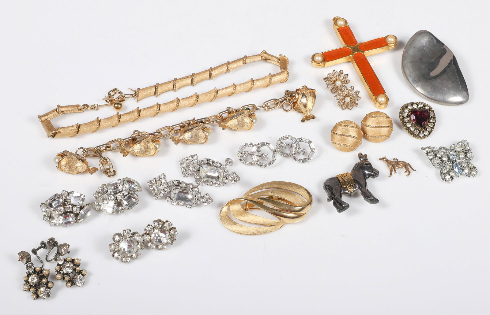 Costume Jewelry Group (1 of 1)