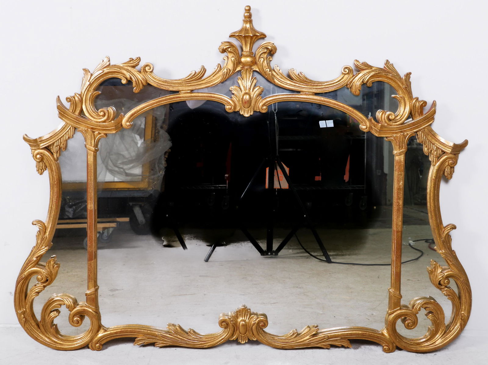 Italian style gilt hanging wall mirror (1 of 2)