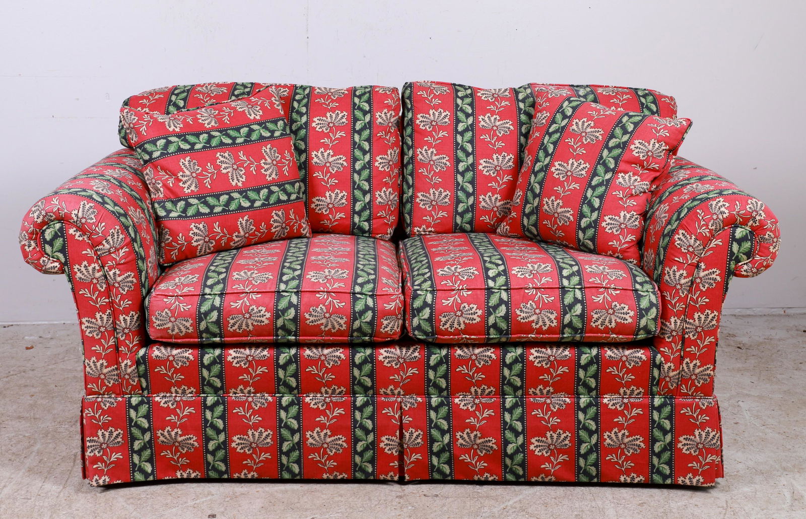 Beacon Hill upholstered loveseat (1 of 4)