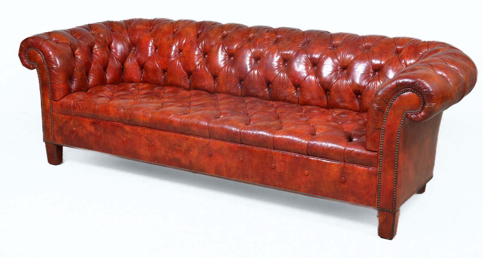 Red English style Chesterfield sofa (1 of 3)