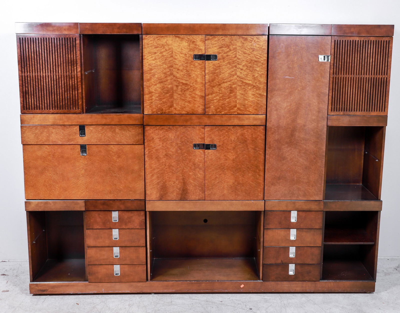 Baker Contemporary Modular wall unit (1 of 4)