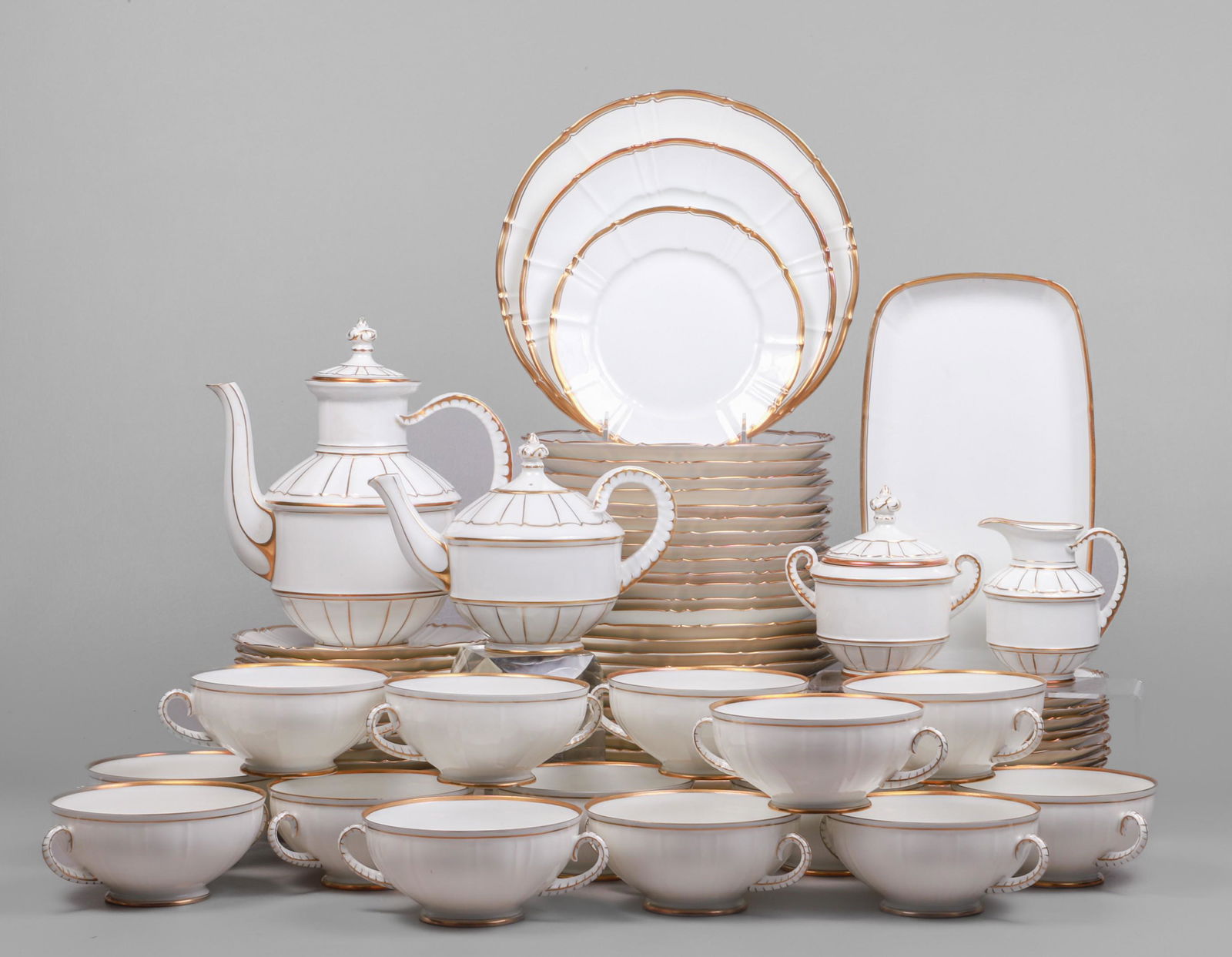 (75) Pcs Bing & Grondahl Offenbach Dinnerware (1 of 5)