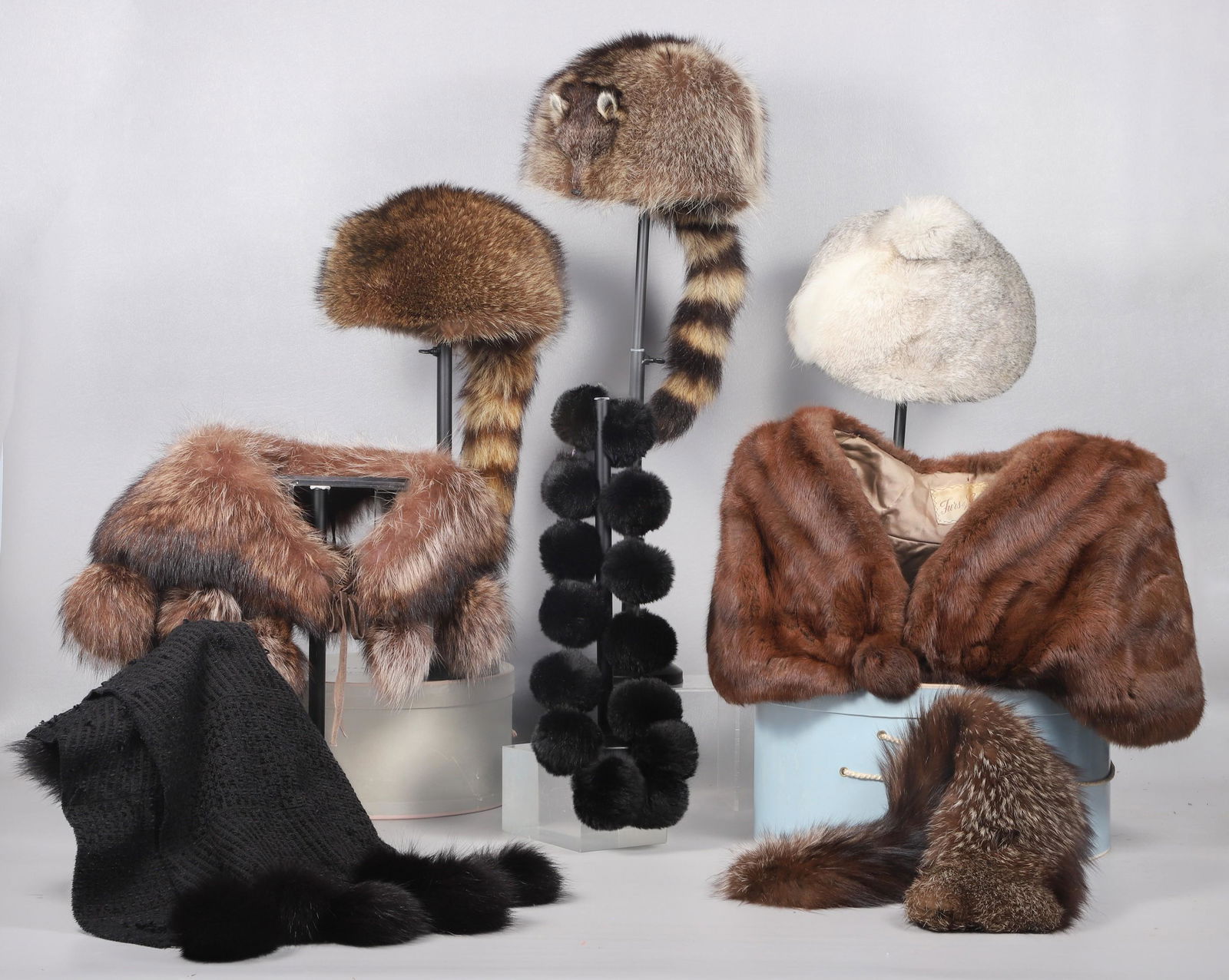 Vintage Fur Hats, Shawls and Collar (1 of 10)