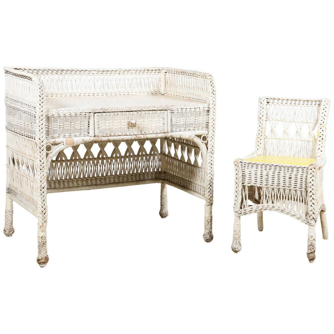 White wicker desk and chair (1 of 4)