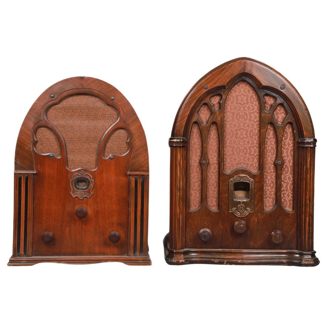 (2) Vintage Tube Radios (1 of 6)