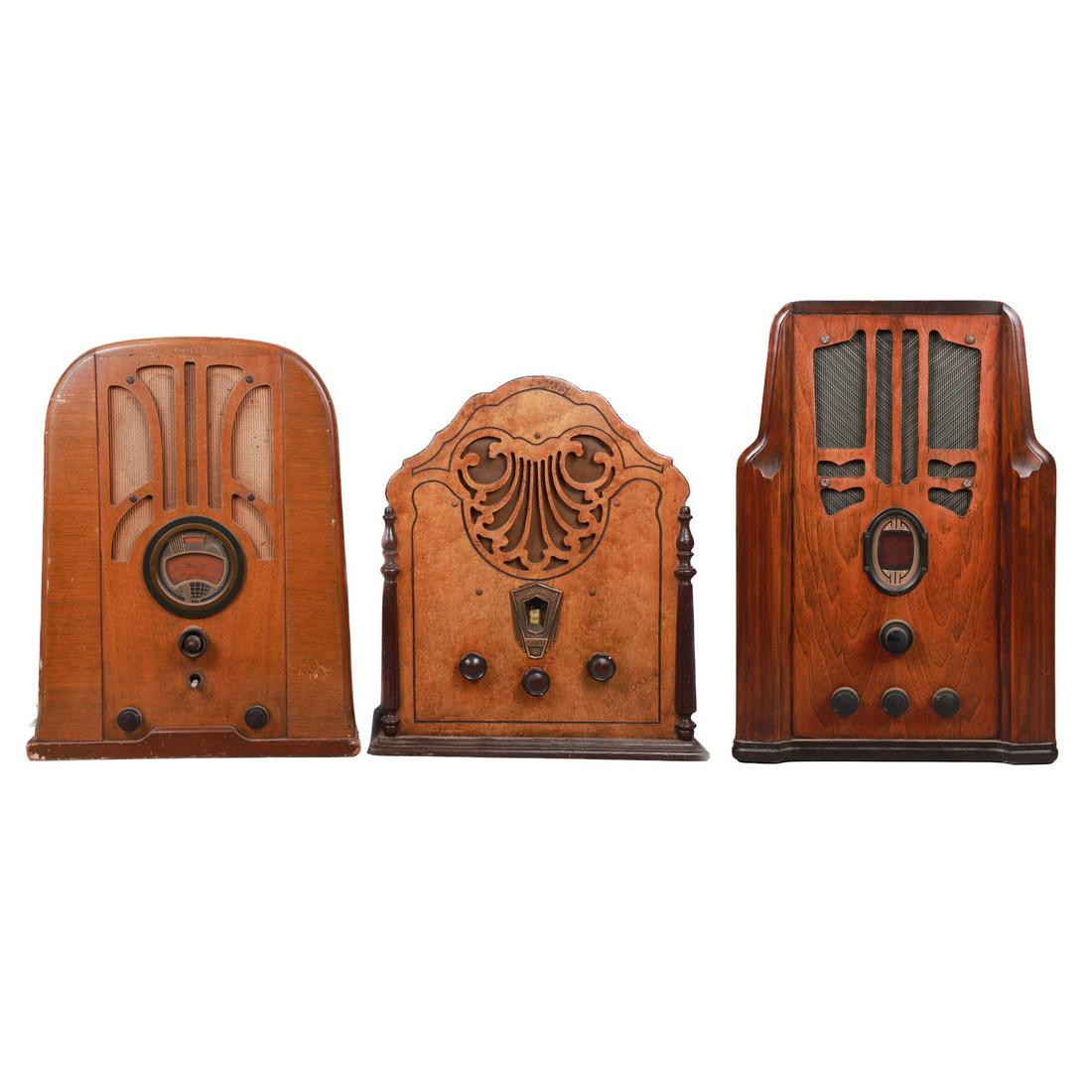 (3) Vintage Tube Radios (1 of 10)