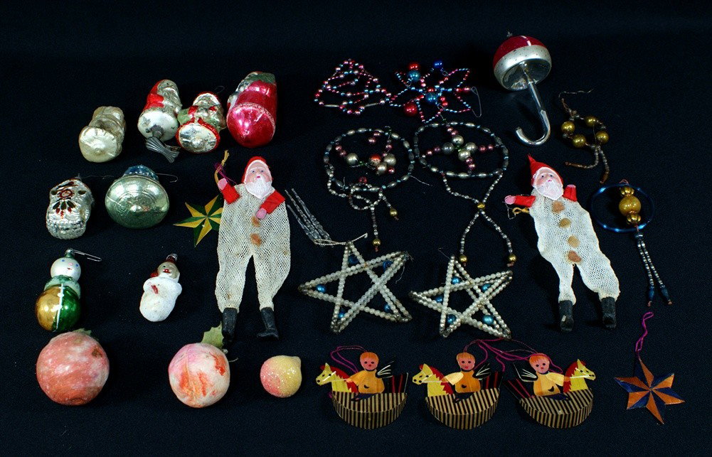 27 Early Christmas Ornaments.: 27 Early Christmas Ornaments.