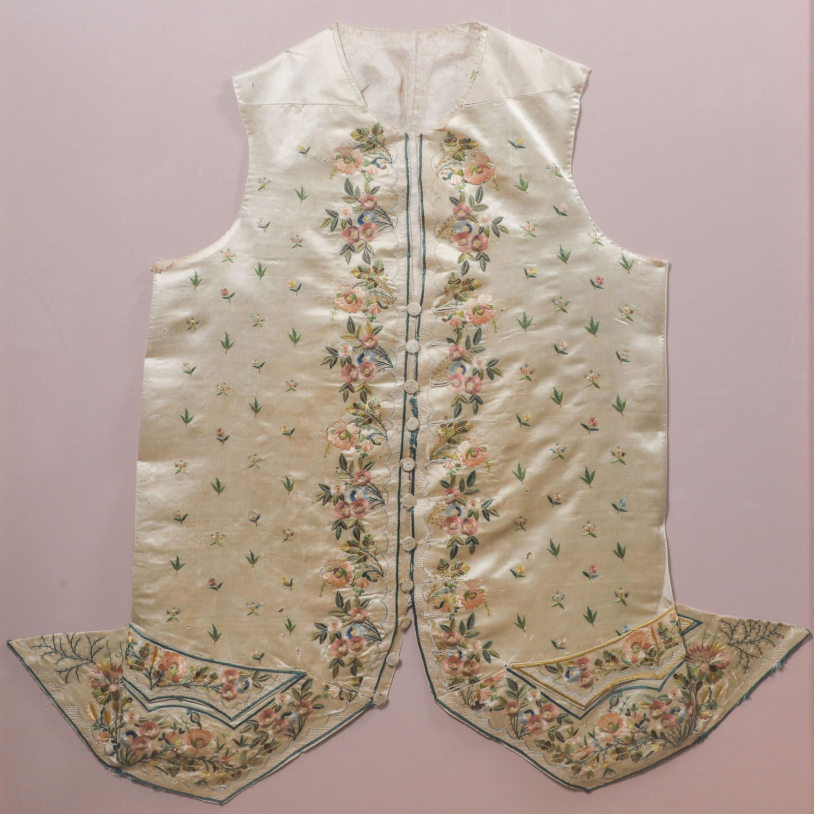 Early to Mid 18th C Embroidered Silk Waistcoat (1 of 11)