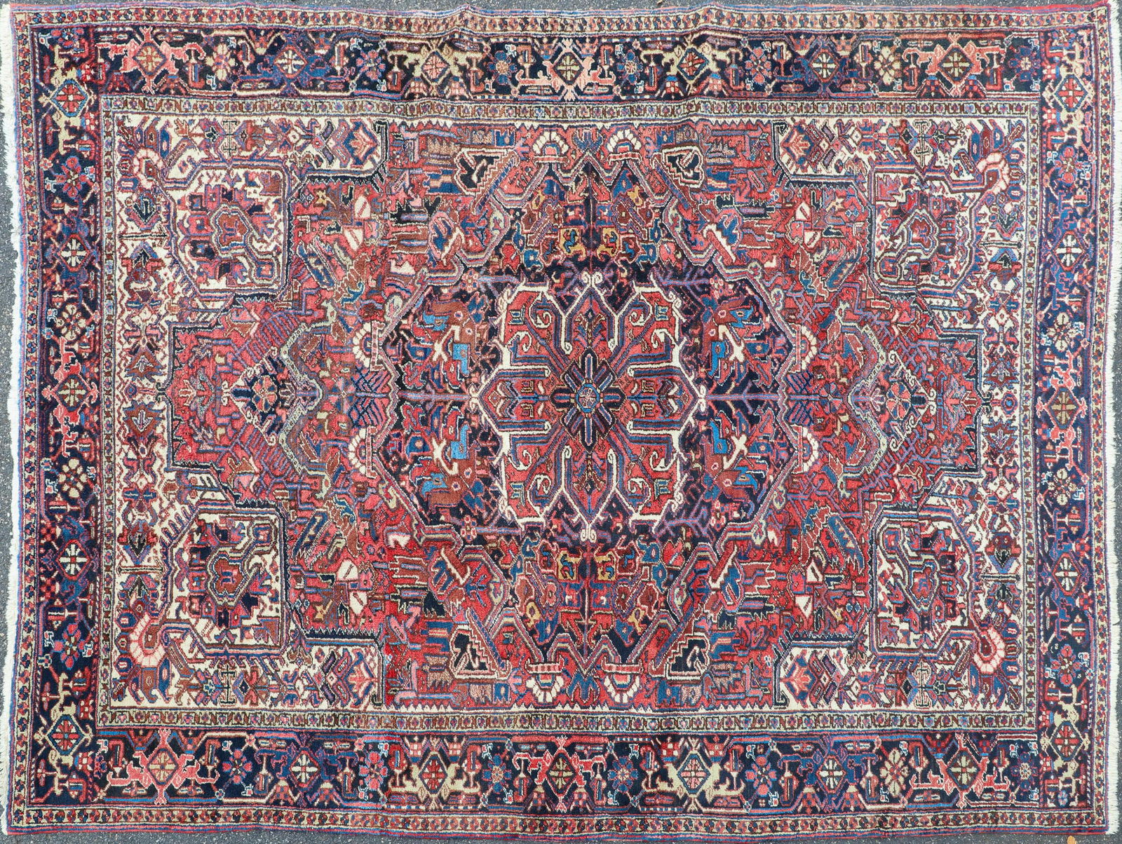 8'10" X 11'8" Semi Antique Heriz Gorvan Rug (1 of 6)