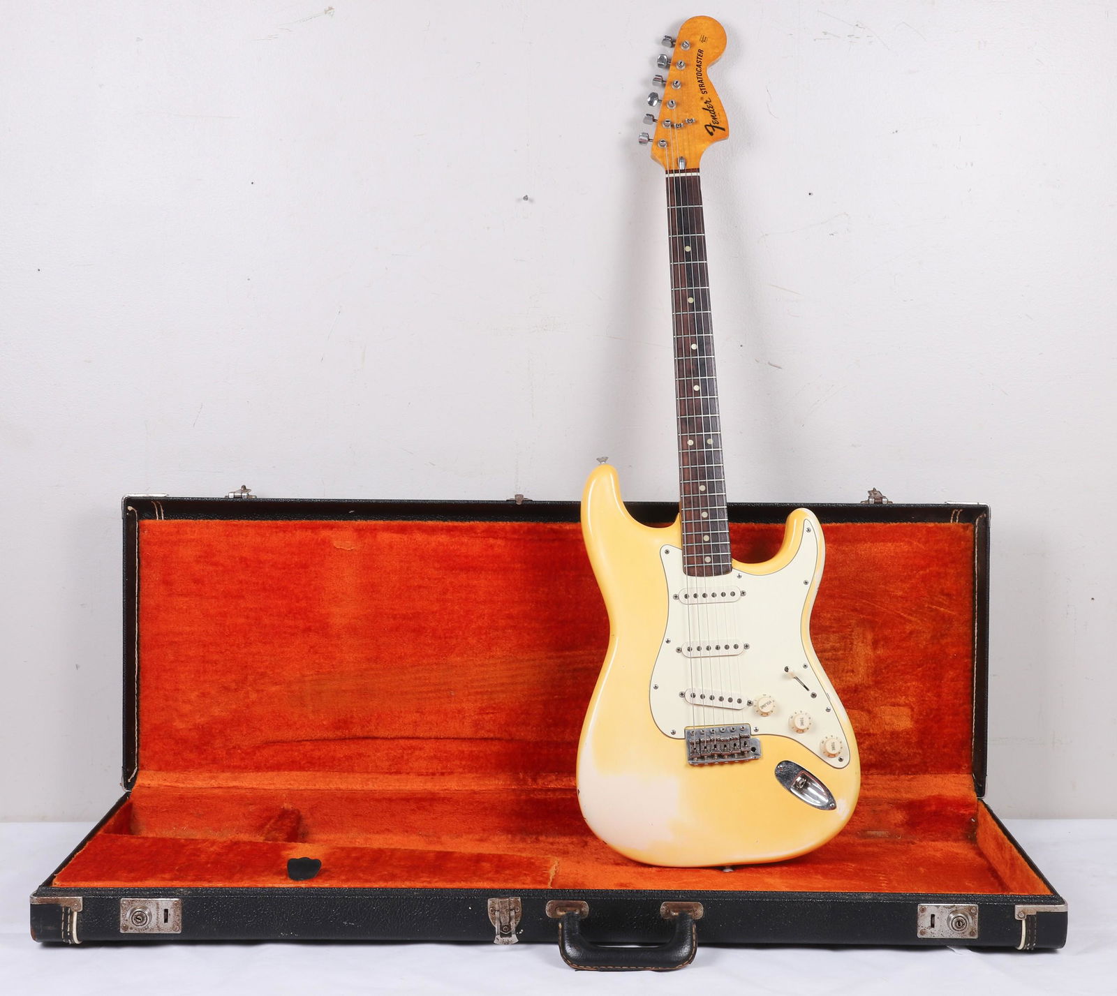 Fender Custom Shop 60's Relic Stratocaster (1 of 8)